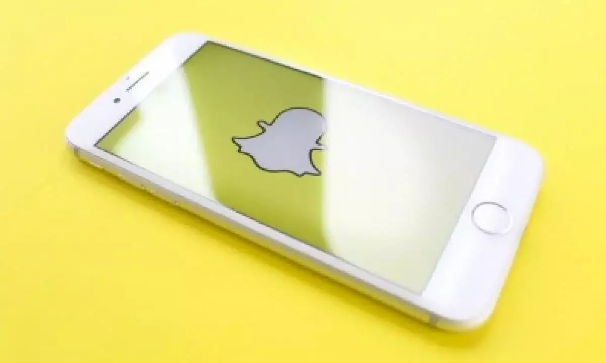 Snapchat Limits Free Memories: Here’s How to Save Your Snaps Before Loss