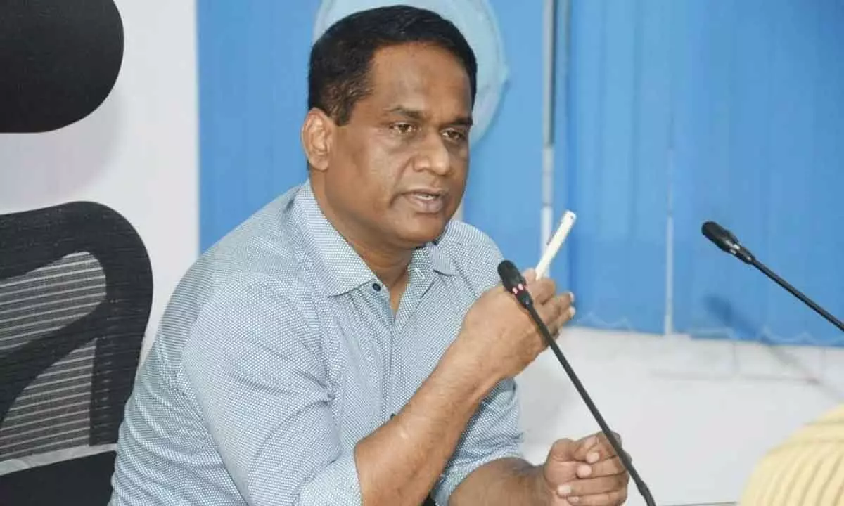 M  Angamuthu, VPA Chairman