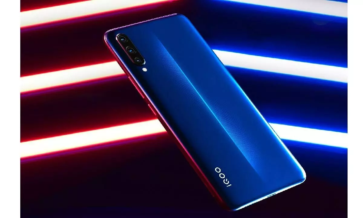 iQOO unveils android-14 based iQOO-12 smartphone
