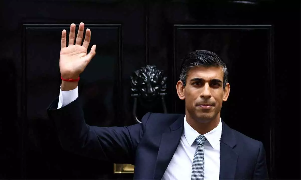 Rishi Sunak hails huge vote of confidence in UK