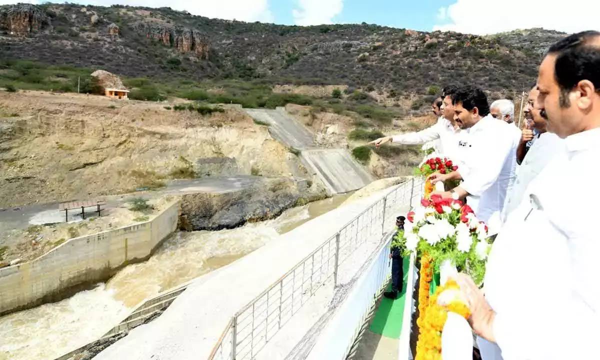 AP CM inaugurates Owk tunnel- 2