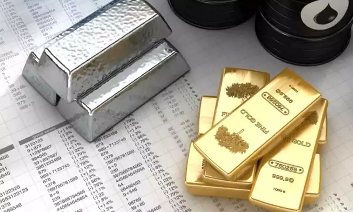 Gold climbs Rs250; silver rallies Rs350