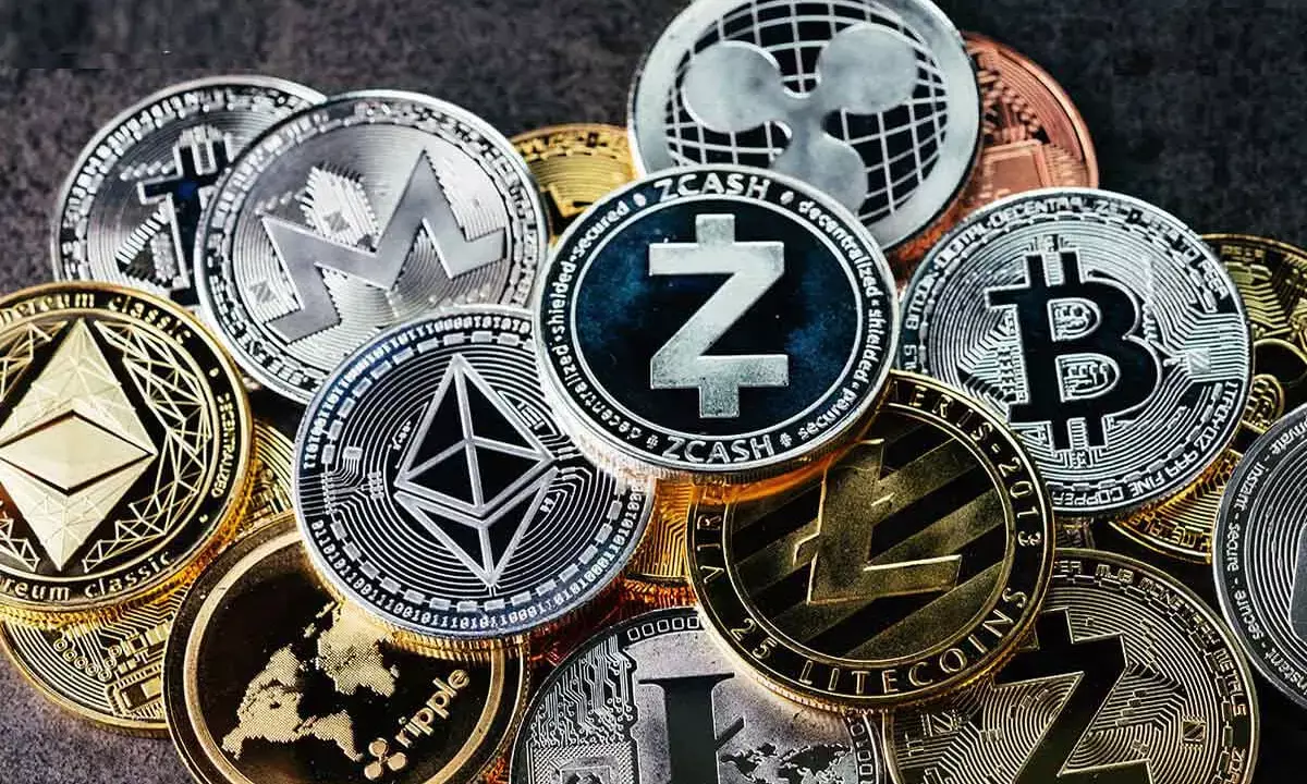 Crypto providers under regulatory cover