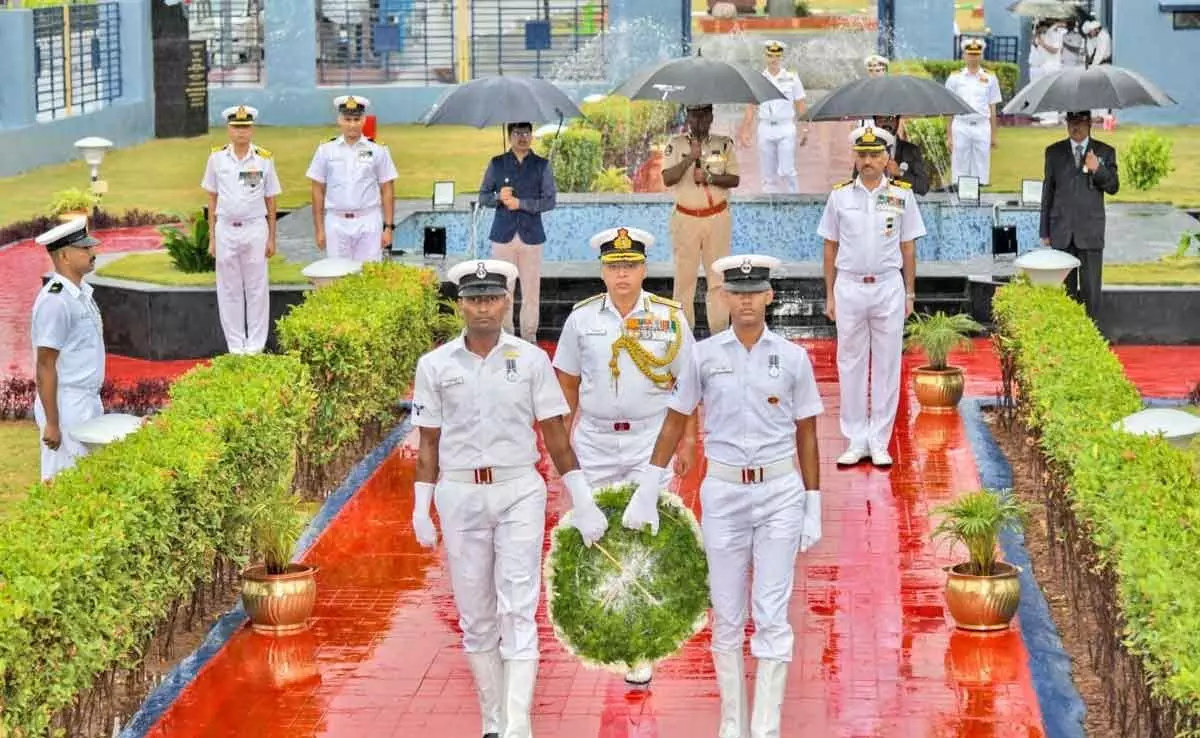 ENC pays homage to 1971 War heroes on Navy Day