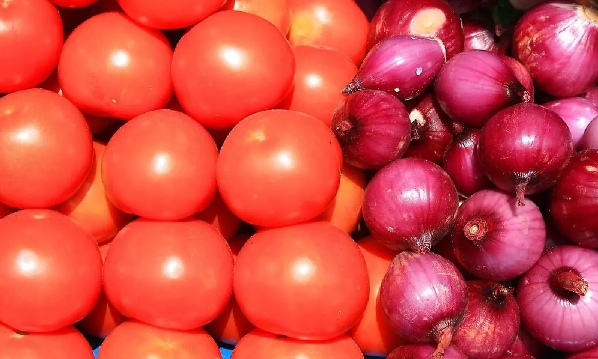 High prices of onion, tomato drove up cost of thali in Nov