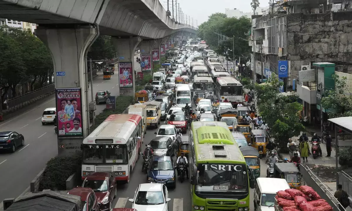 Hyderabad Traffic Struggles as Sankranti Travelers Return Home