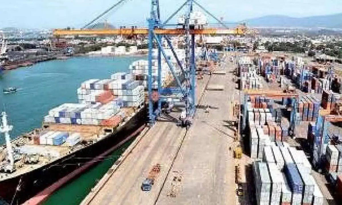 ‘Complete Vizag harbour modernisation by 2025’