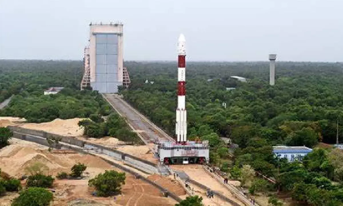 India begins 2024 by orbiting XPoSAT & will test fuel cell in space