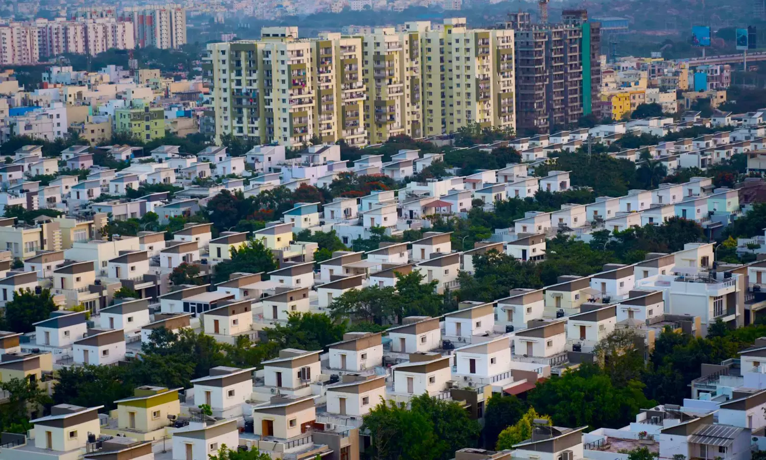 CBRE report unveils Hyderabads phenomenal office space surge in 2023