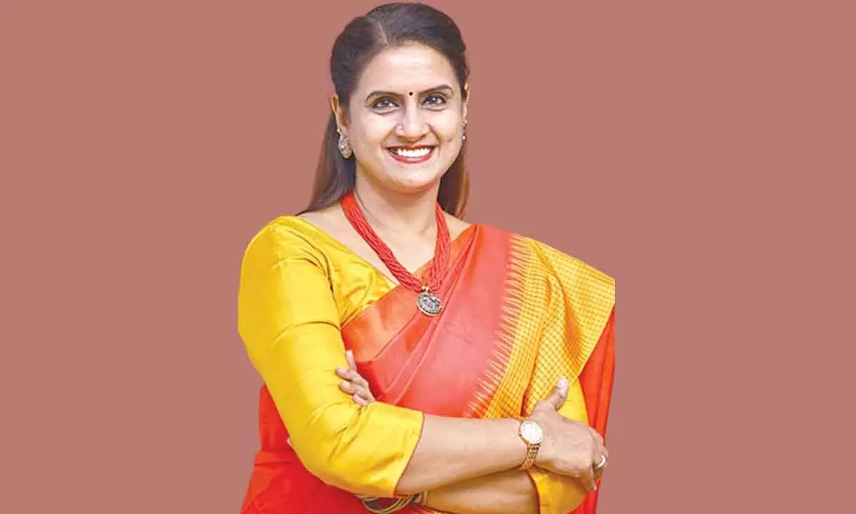 Dr Saundarya Rajesh Dr Saundarya Rajesh