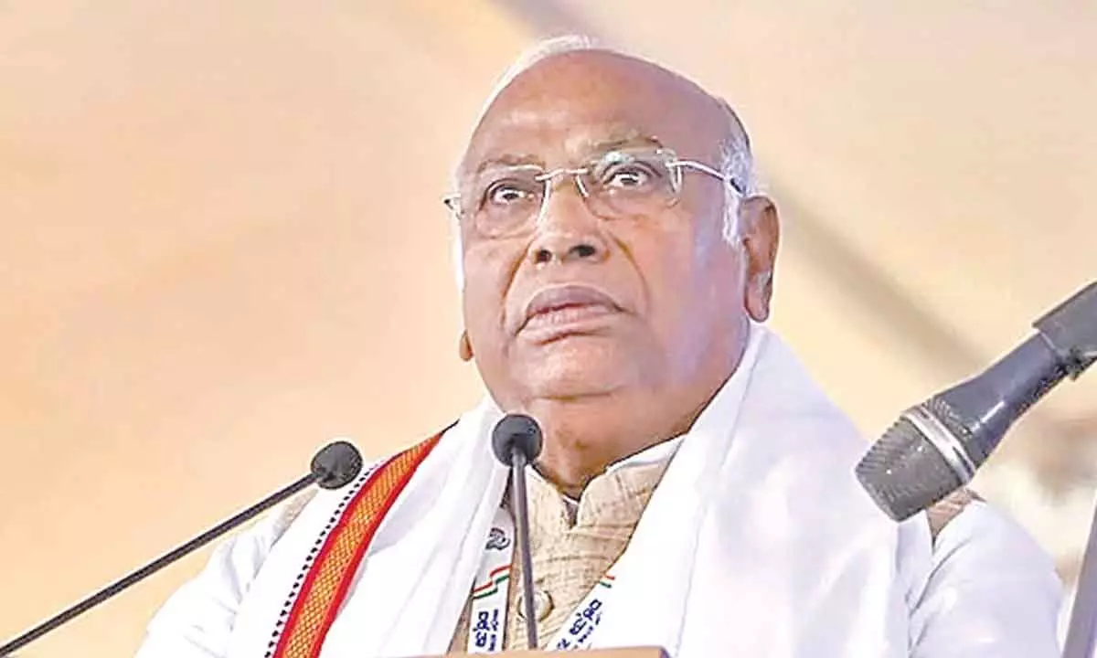 BJP raising emotive issues to hide failures: Kharge