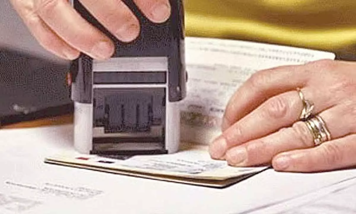 Govt mulls streamlining visa process for Chinese technicians