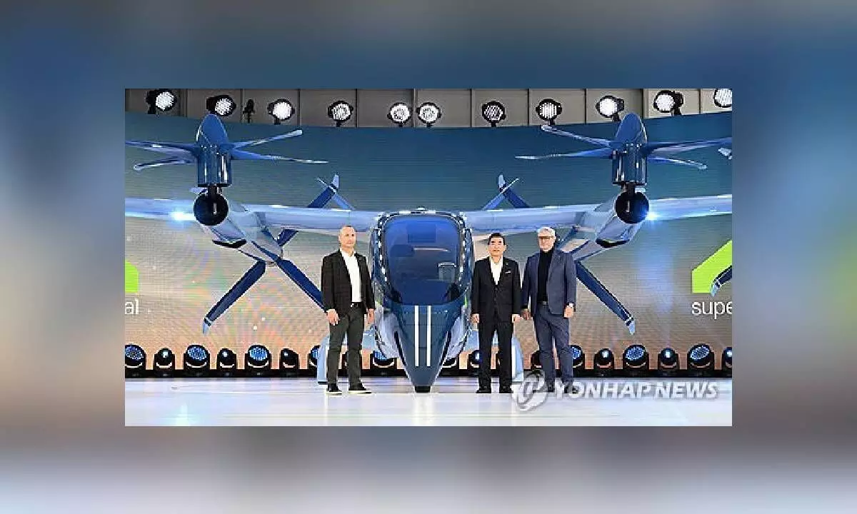 Hyundai Motor unveils prototype of new electric air taxi