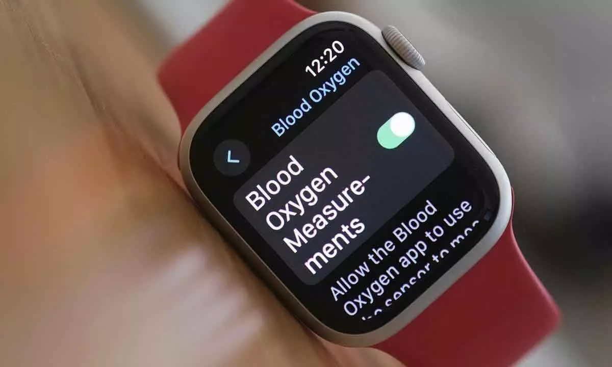 Apple Watches won’t come with blood oxygen app