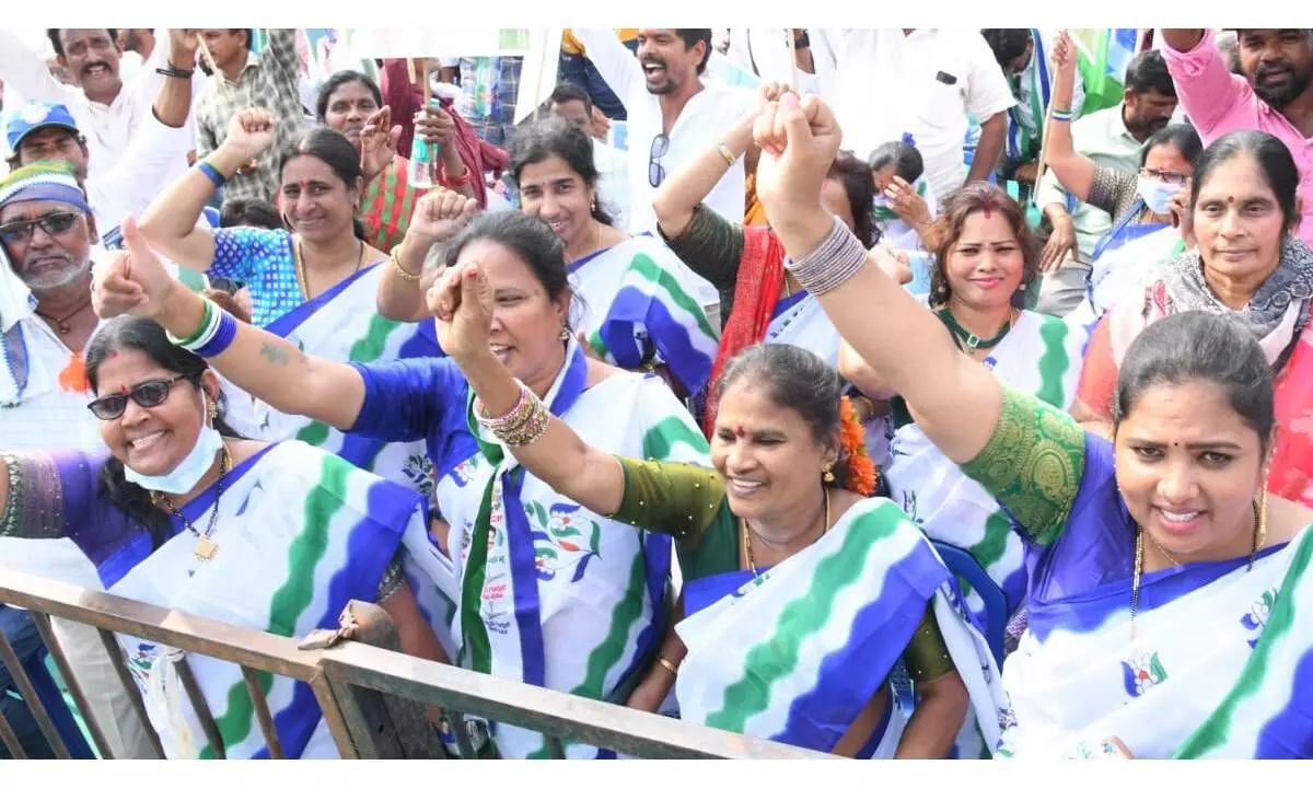 Jagan sounds poll bugle, asks voters to teach opportunistic Opposition a fitting lesson