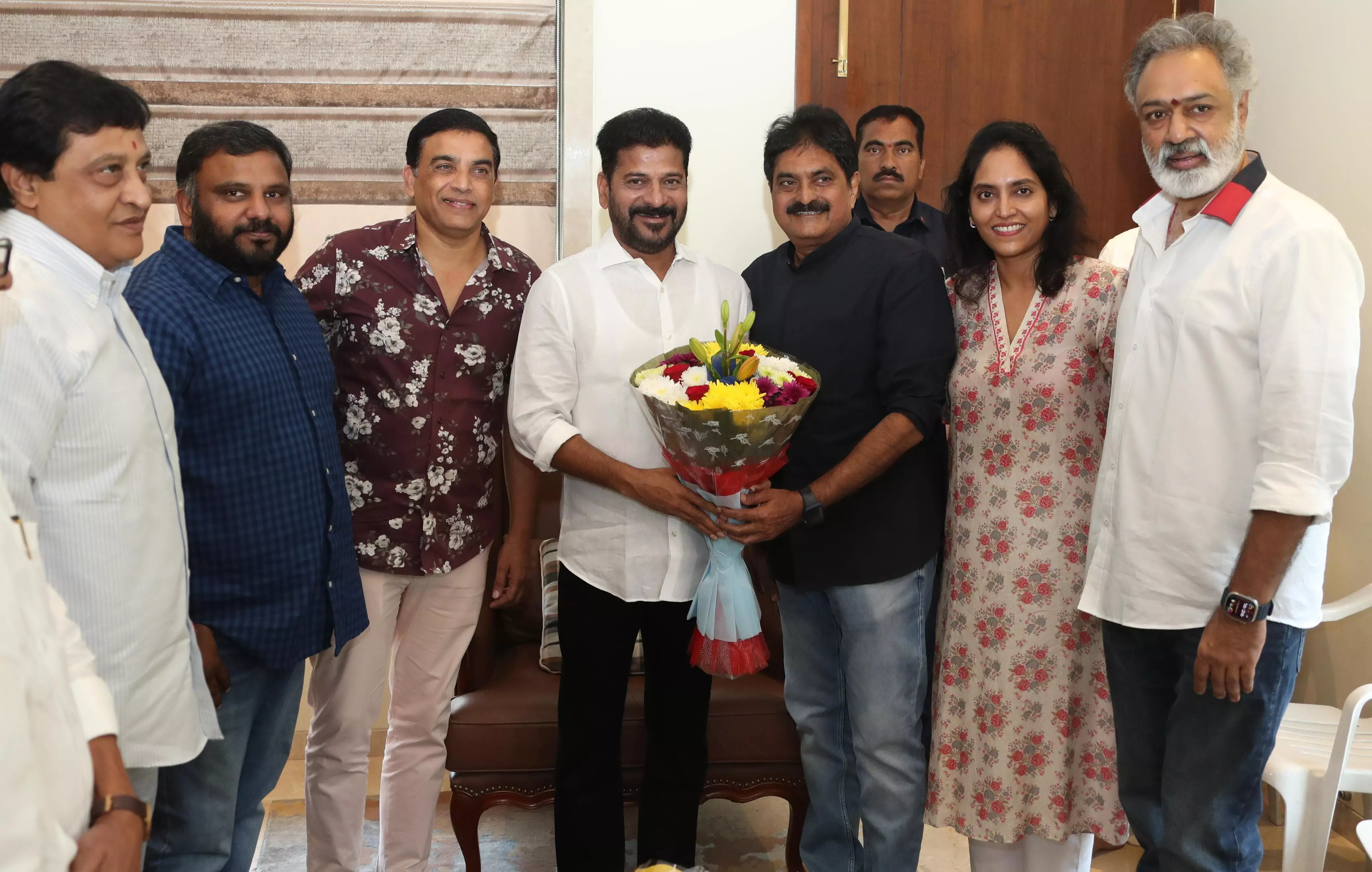 Bigwigs of Telugu film industry meet Telangana CM