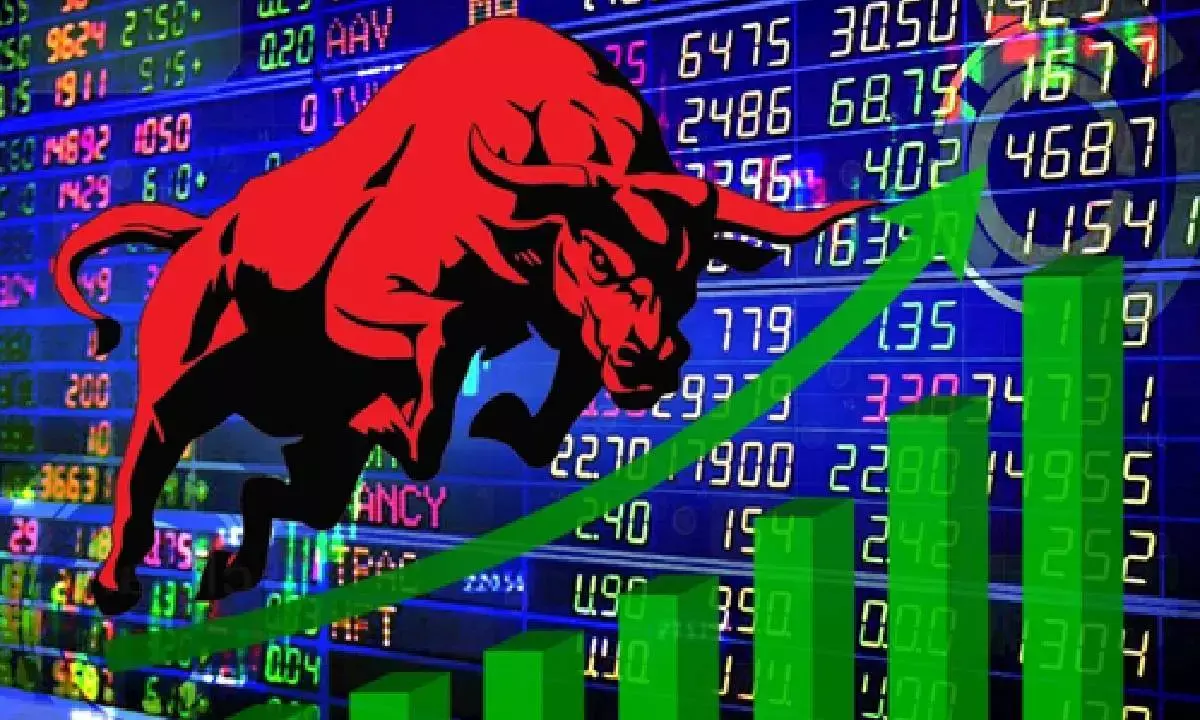 Sensex gains 500 points led by banks