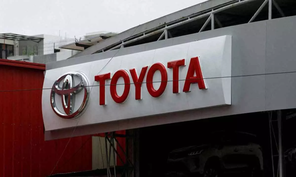 Toyota suspends dispatch of 3 models
