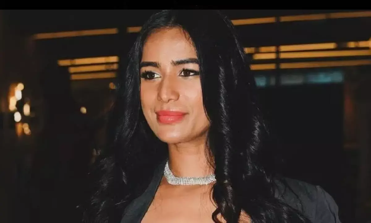 Poonam Pandey death: Docs say cervical cancer vax must among Indians