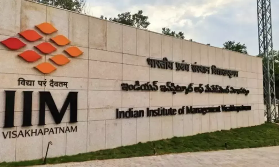 IIM Visakhapatnam and Accredian introduce Executive Program in Business Management