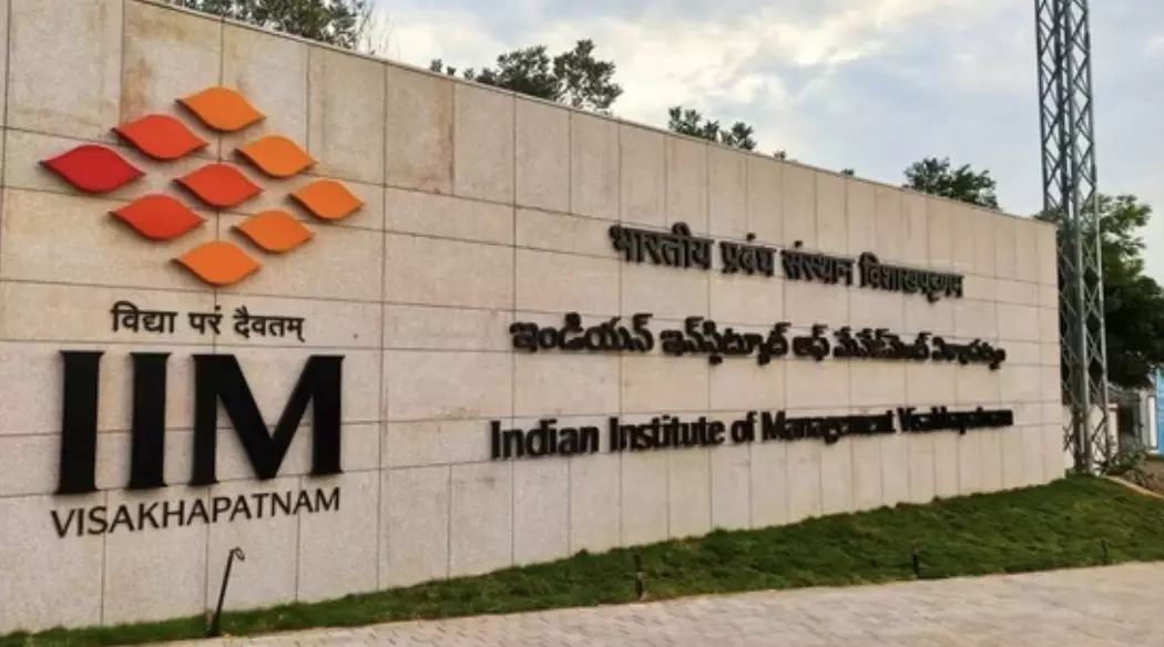 IIM Visakhapatnam and Accredian introduce Executive Program in Business Management