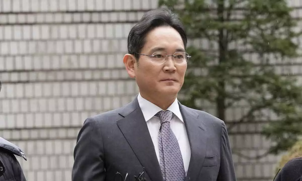 Samsung Chairman Lee acquitted in merger case