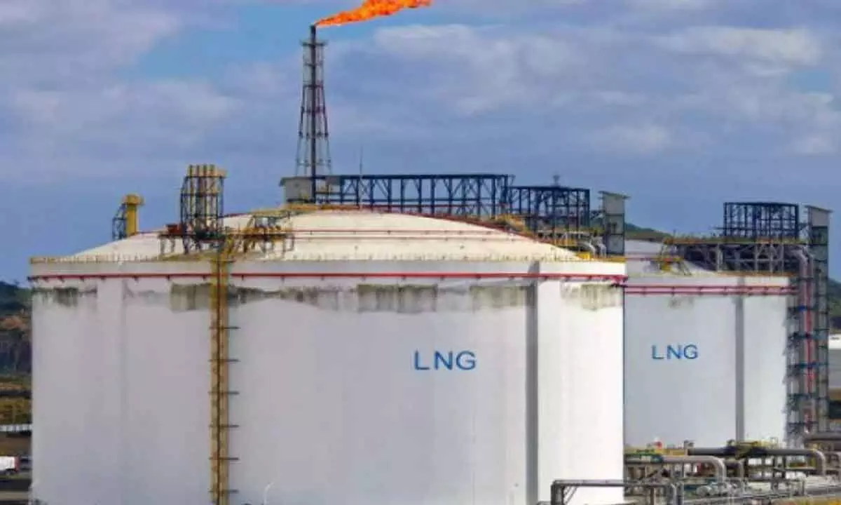 India signs $78-bn LNG deal with Qatar