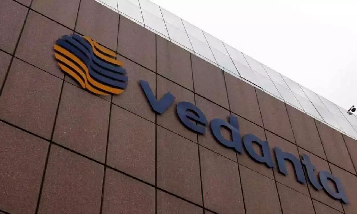 Finsider International offloads Rs 1,737 crore worth of Vedanta shares; Vedanta in troubled waters?