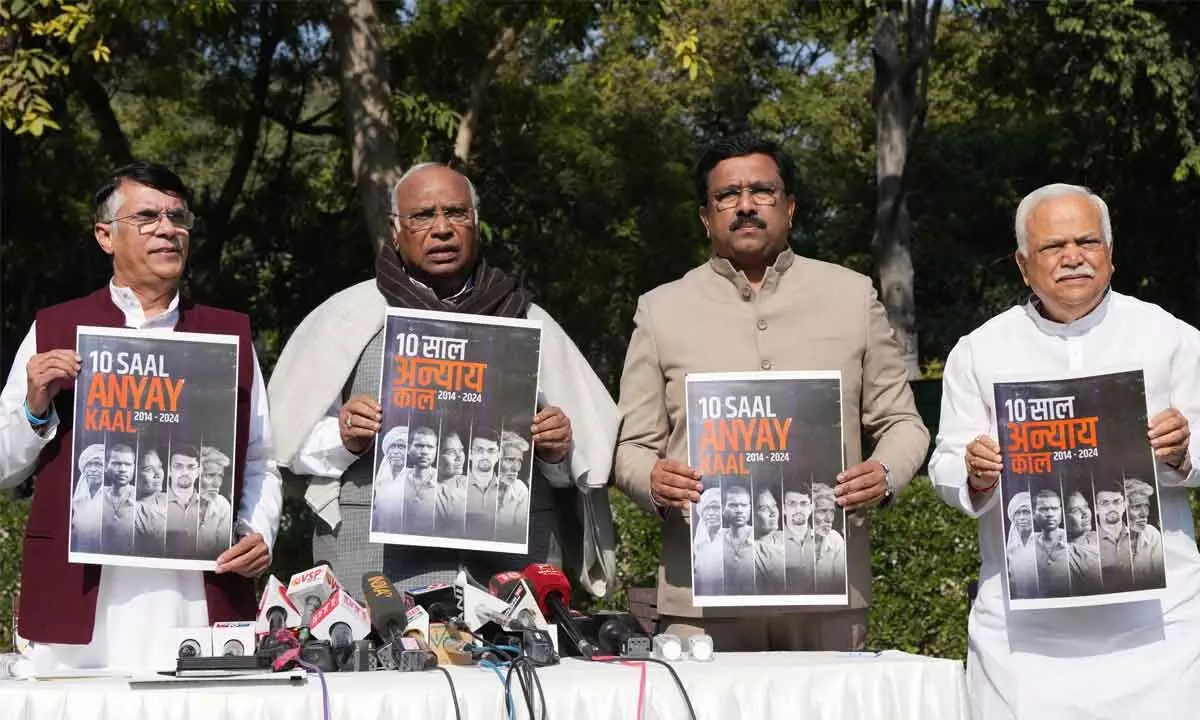 Cong releases 54-page black paper on Centre’s failures