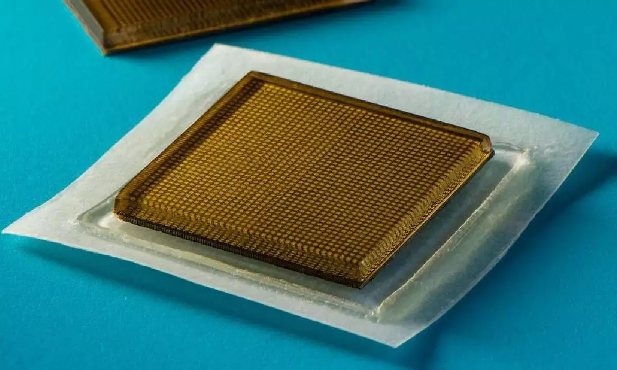 MIT researchers develop new ultrasound sticker to monitor internal organs