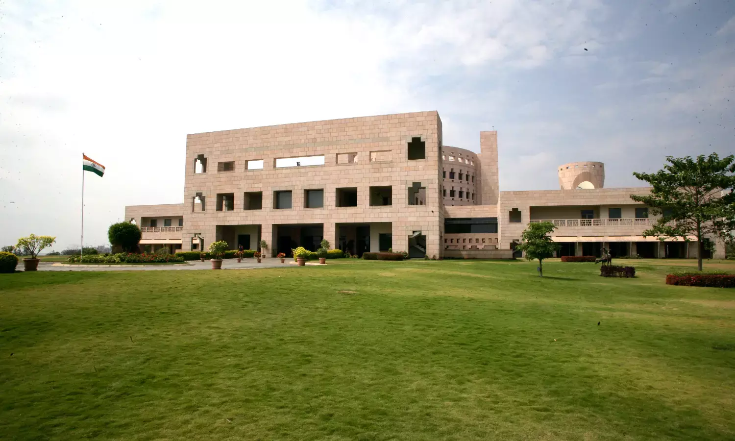 ISB tops FT global MBA ranking 2024