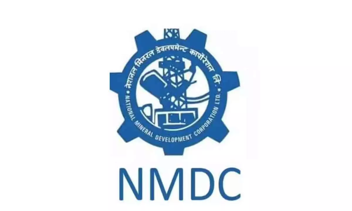 NMDC shares at 52-wk high