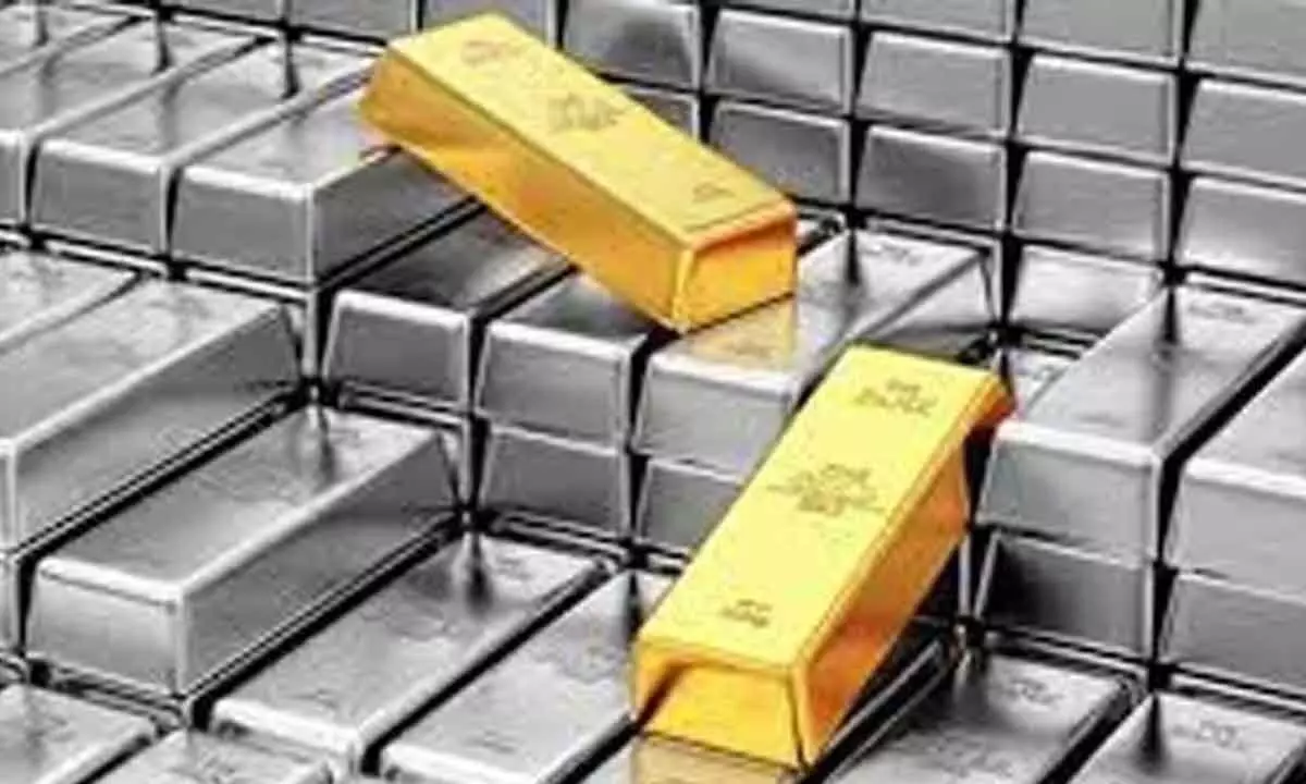 Gold rises Rs 150; silver declines Rs 250