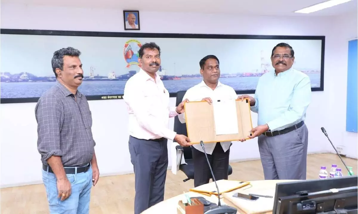 Eversun Marine wins RS 66-cr contract for Vizag port upgrade