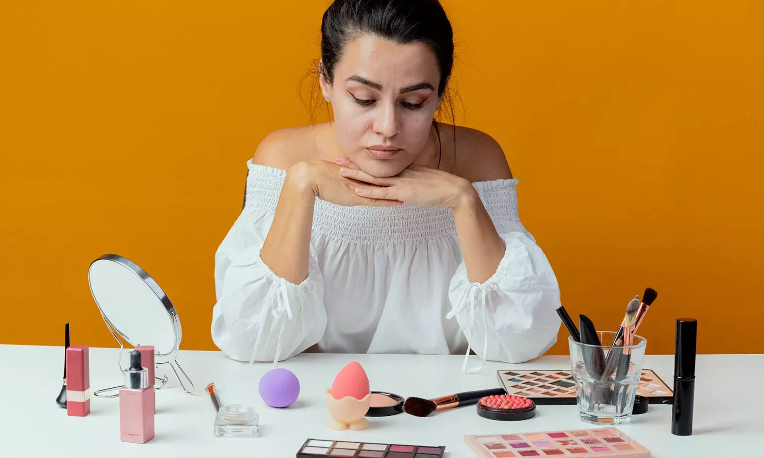 Are your Cosmetics Expired? Shocking Side Effects you Need to Know Are your Cosmetics Expired? Shocking Side Effects you Need to Know