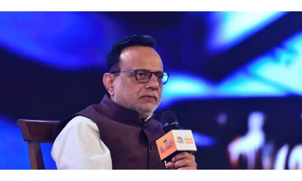 Dr Hasmukh Adhia demits office as BoB chairman