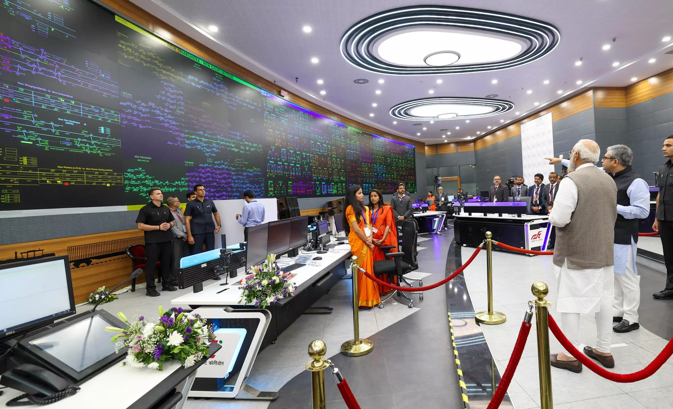 Experts laud first-of-its-kind control room for Western Freight Corridor