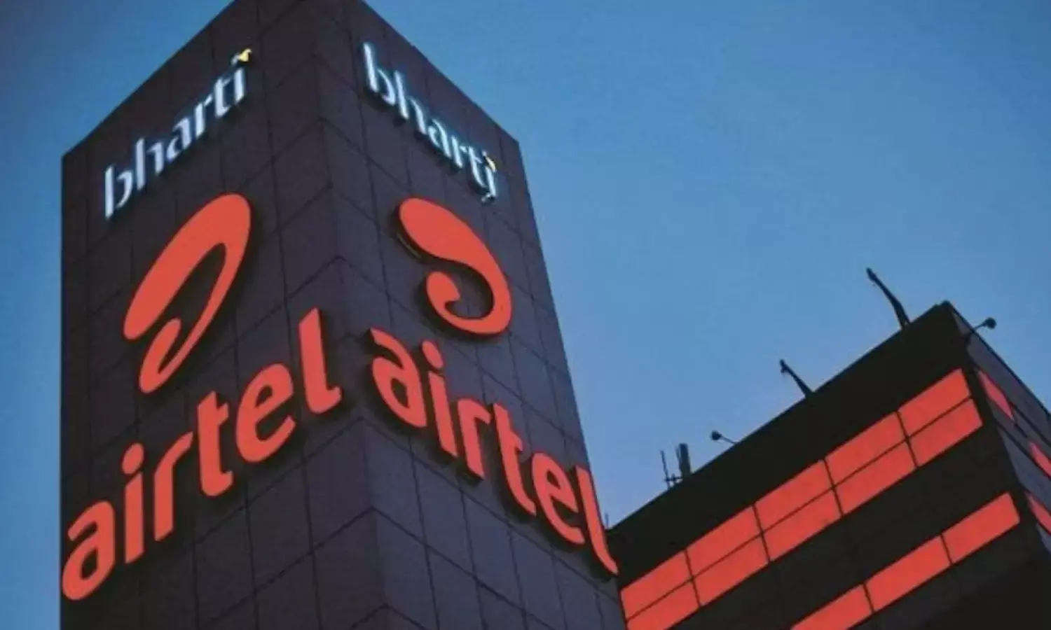 Airtel registers 31 pc decline in Q4 net profit
