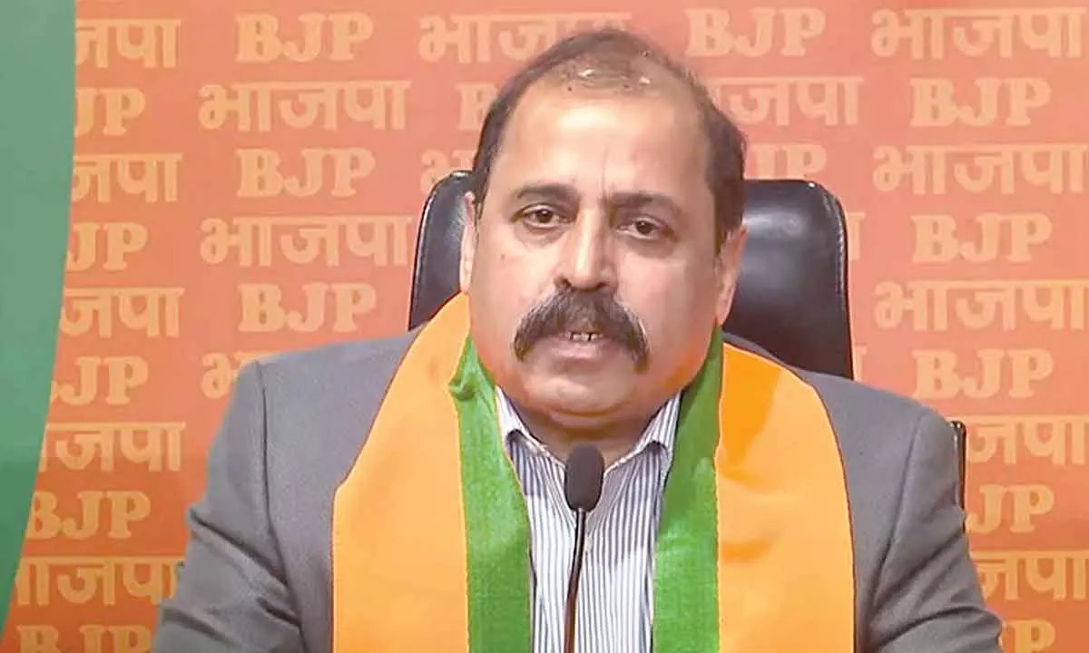 Former IAF chief Bhadauria joins BJP