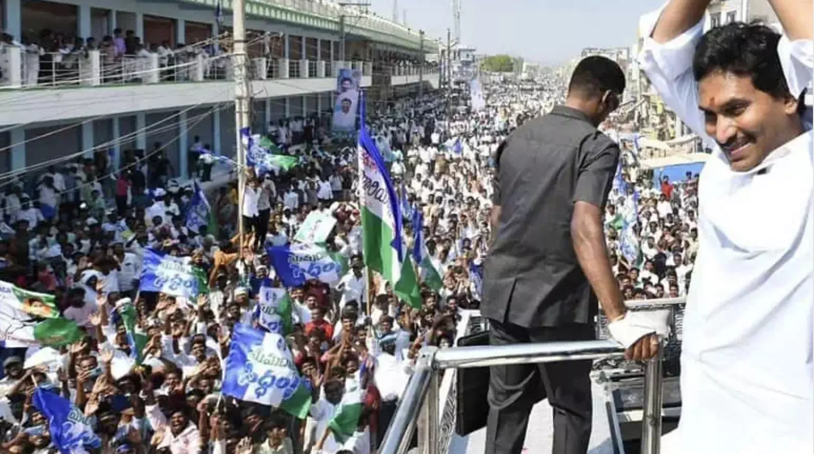 Andhra Pradesh Chief Minister commences YSRCPs election campaign