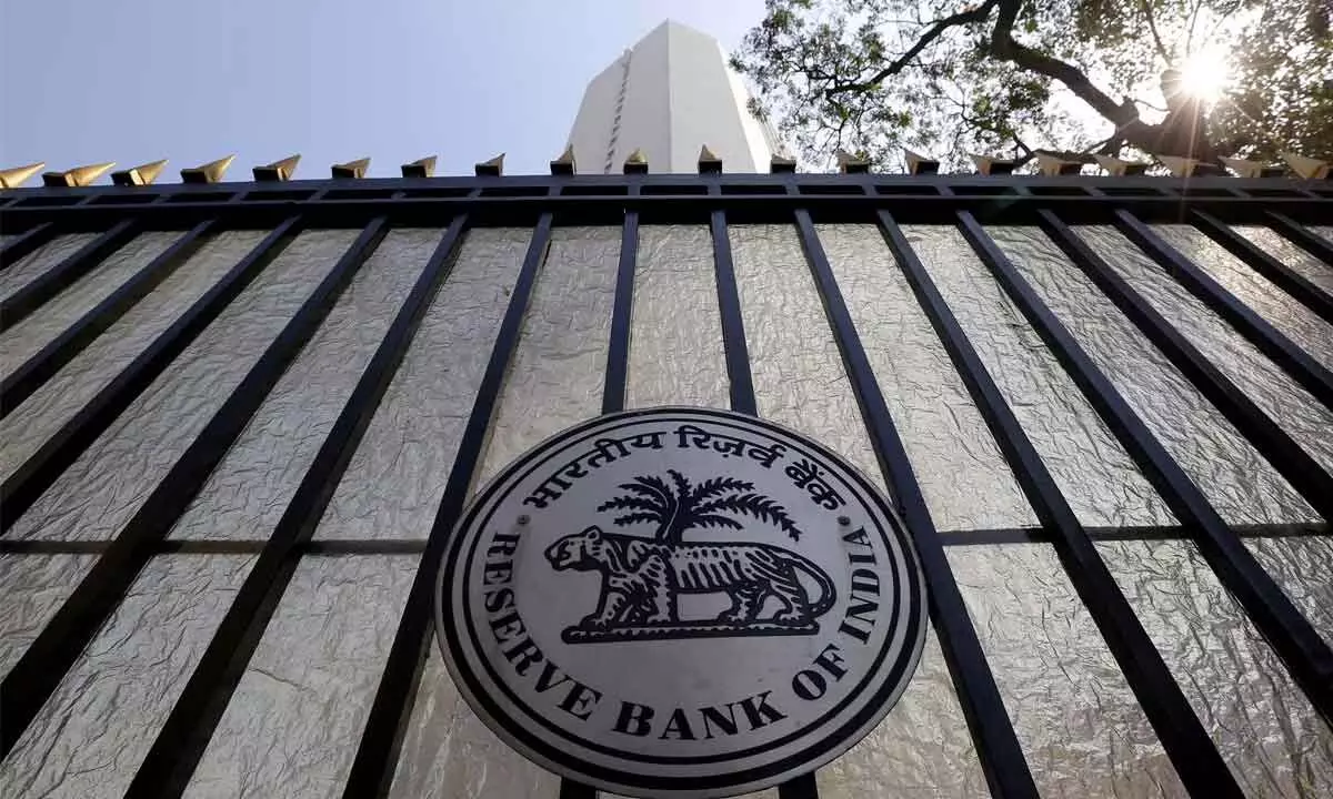 RBI directs banks to step up hassle-free loans to Self Help Groups