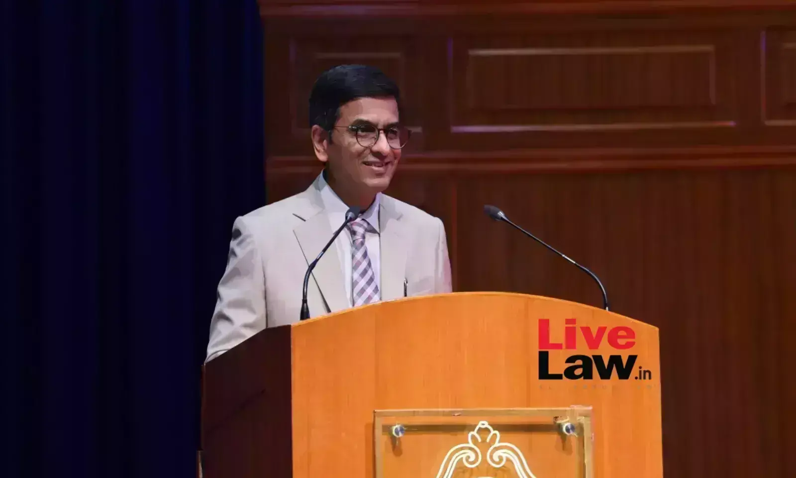 CJI DY Chandrachud Criticises ‘Unjustified’ Seizure of Personal Devices, Advocates for Balanced Search and Seizure Powers