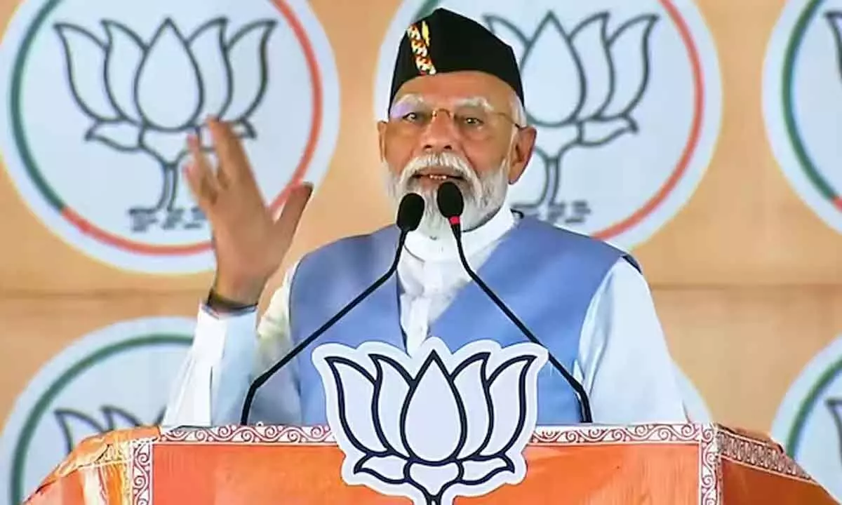 Modi asks people to wipe out Congress