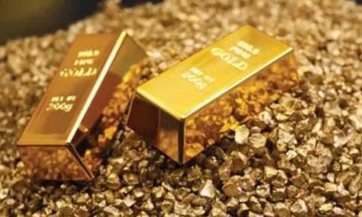 Gold falls Rs 150; silver tumbles Rs 700