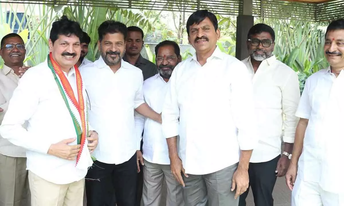 Another BRS MLA joins Congress