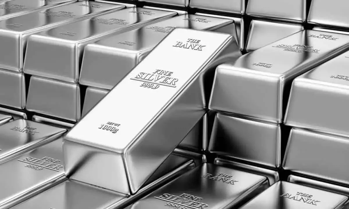 Silver may touch Rs 1.25 lakh a kg in next 12-15 months, outperform gold: Report