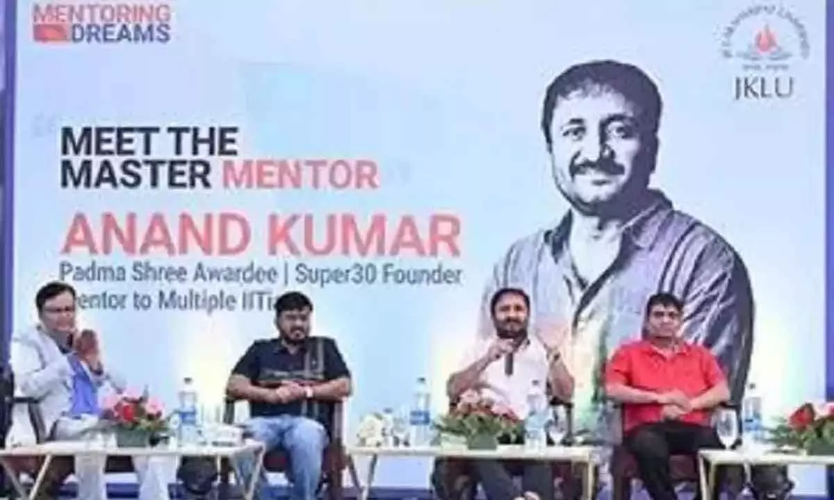 Anand Kumar launches super 10 scholar initiative