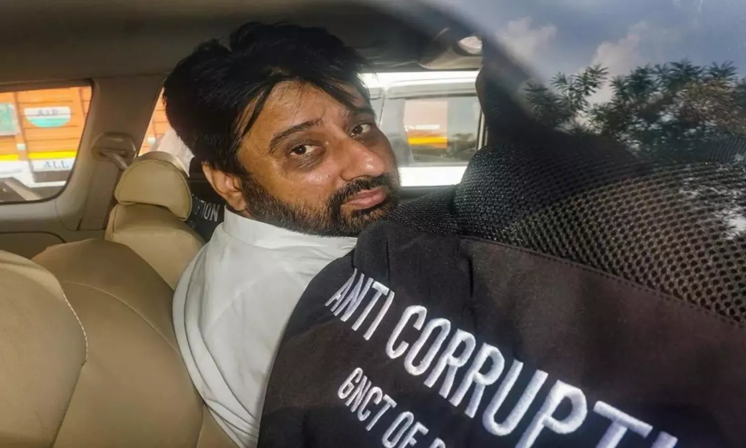 Delhi Court Requested to Issue Arrest Warrant for AAP MLA Amanatullah Khan by ED