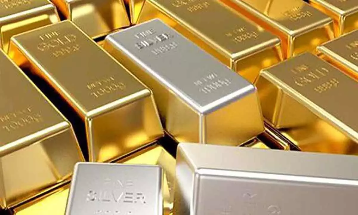 Gold rises Rs 300; silver jumps Rs 500