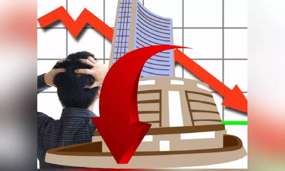 Sensex, Nifty trade lower, IndusInd Bank and Tata Steel top losers
